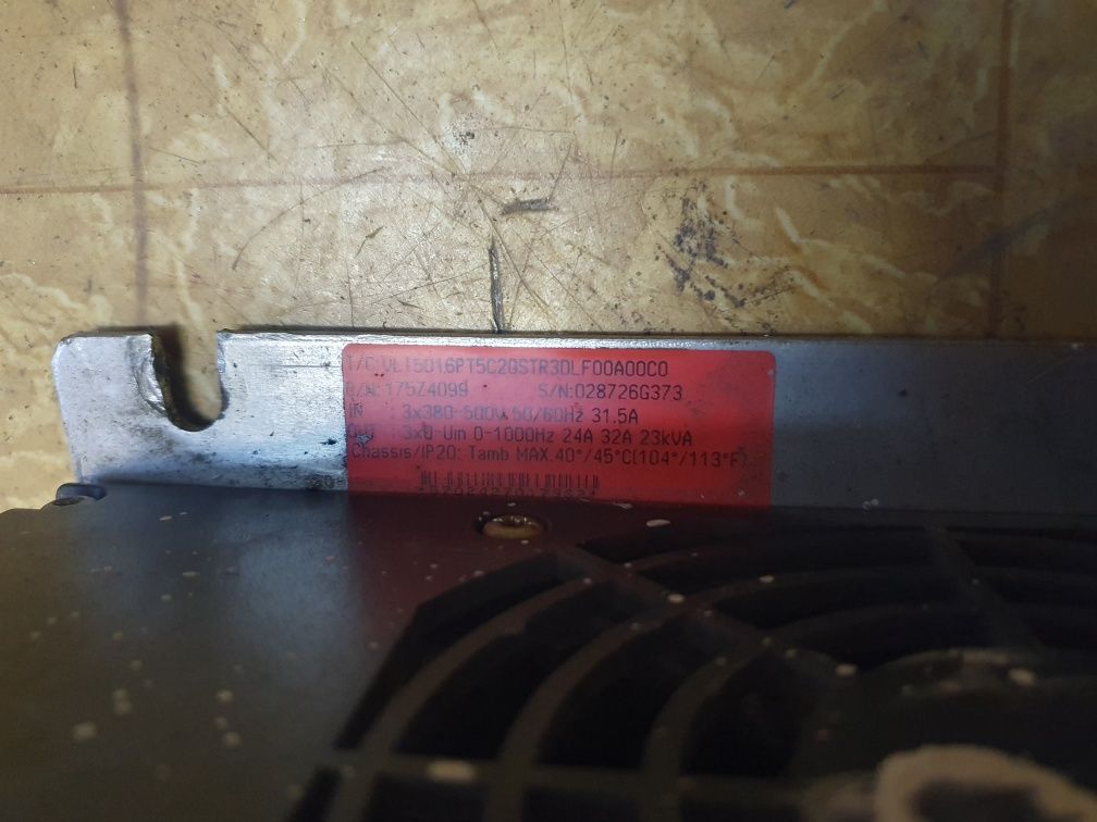 Falownik danfoss vlt5000 23 kVA