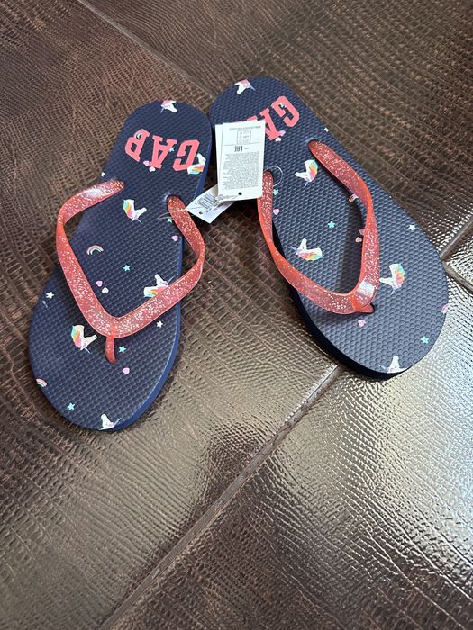 Gap детские вьетнамки