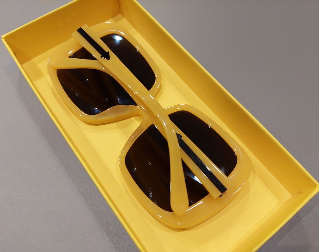 Крупные квадратные желтые очки Marques от Karen Walker! Оригинал!