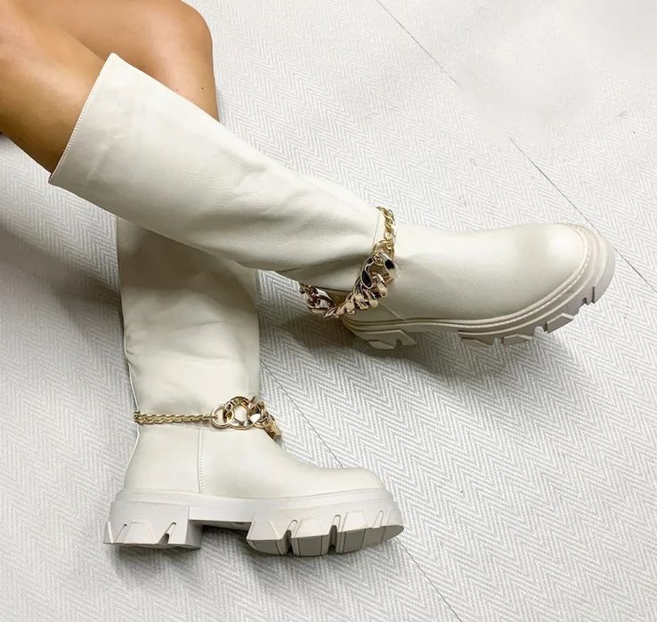 Bota de cano alto polipele NOVAS EM CAIXA