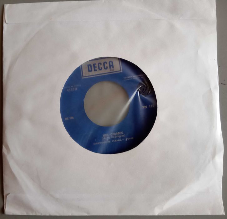 Daphne & Family Fair	- - - - -	Mrs. Colbeck	- - - - -	Single