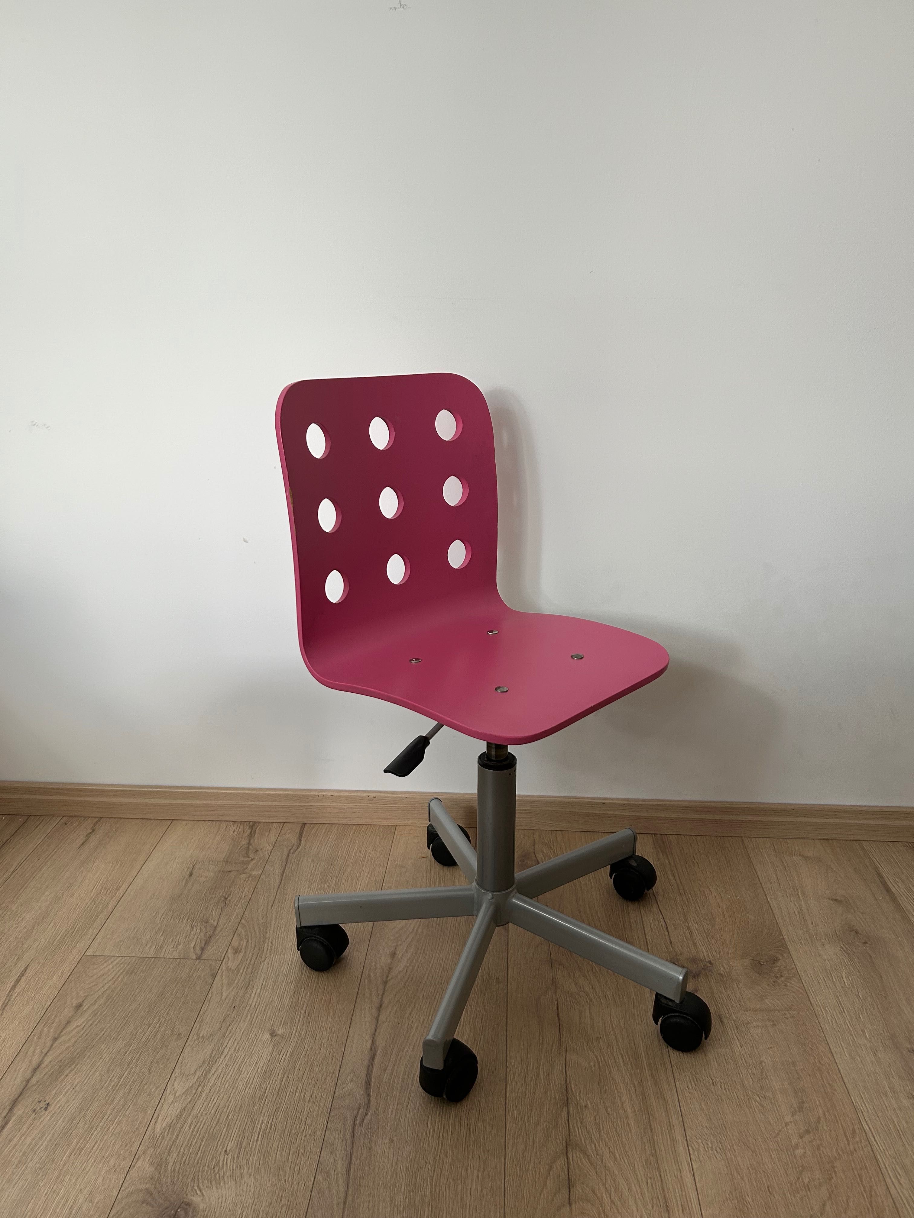 Krzesełko kręcone Ikea