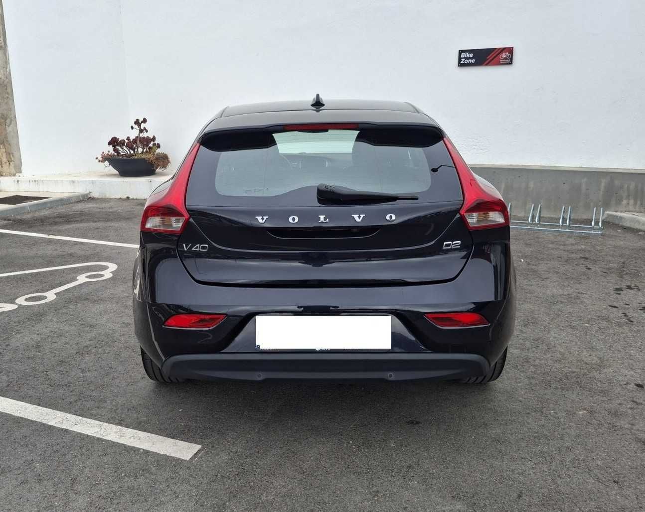 Volvo V40 1.6 D2 Momentum 170000km