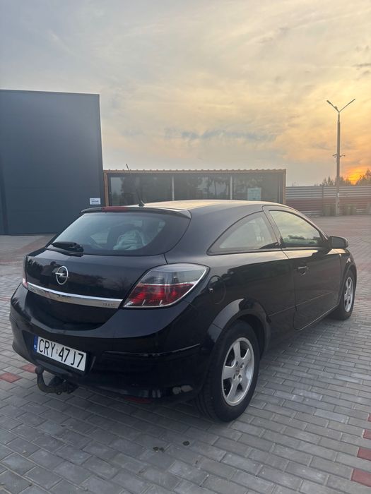 Opel Astra H gtc