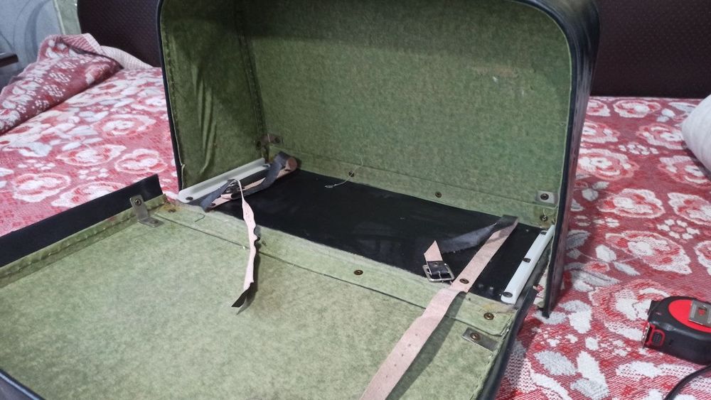 Валізка для швейної машинки Чайка