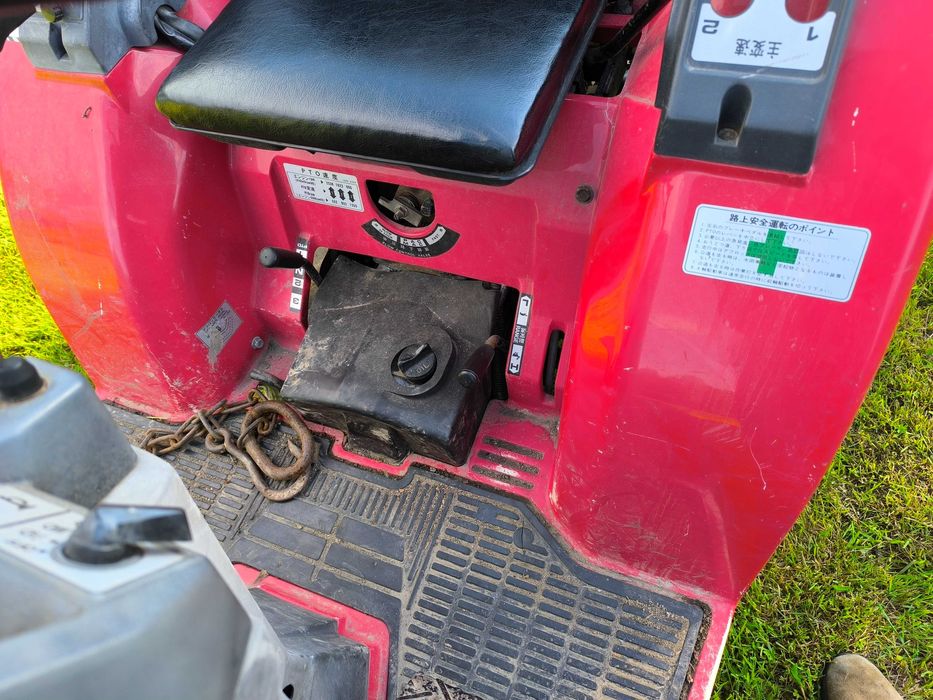 Traktorek 4x4 Diesel