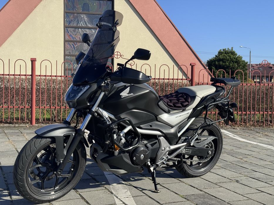 Honda NC750 S rok 2016 dodatki