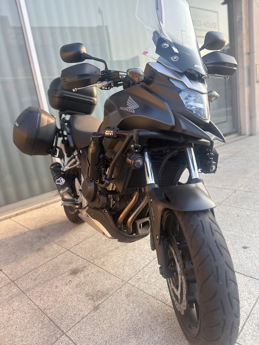 Honda cb500x preta