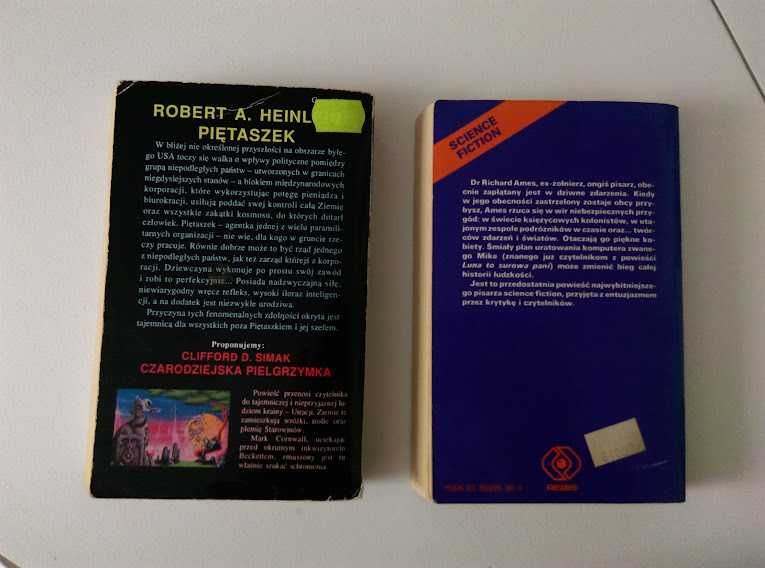 Robert A.  Heinlein "Kot który przenika ściany" i "Piętaszek"