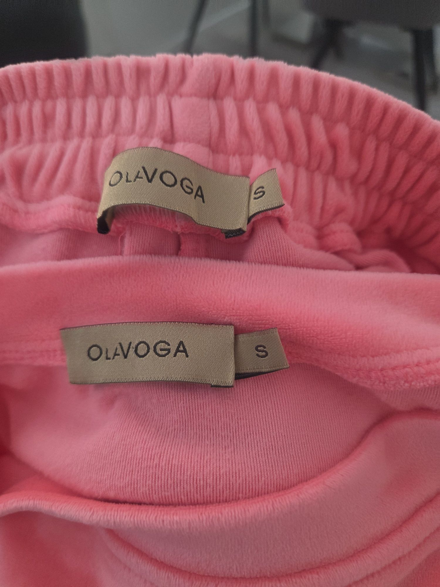 Dres damski olavoga roz.s