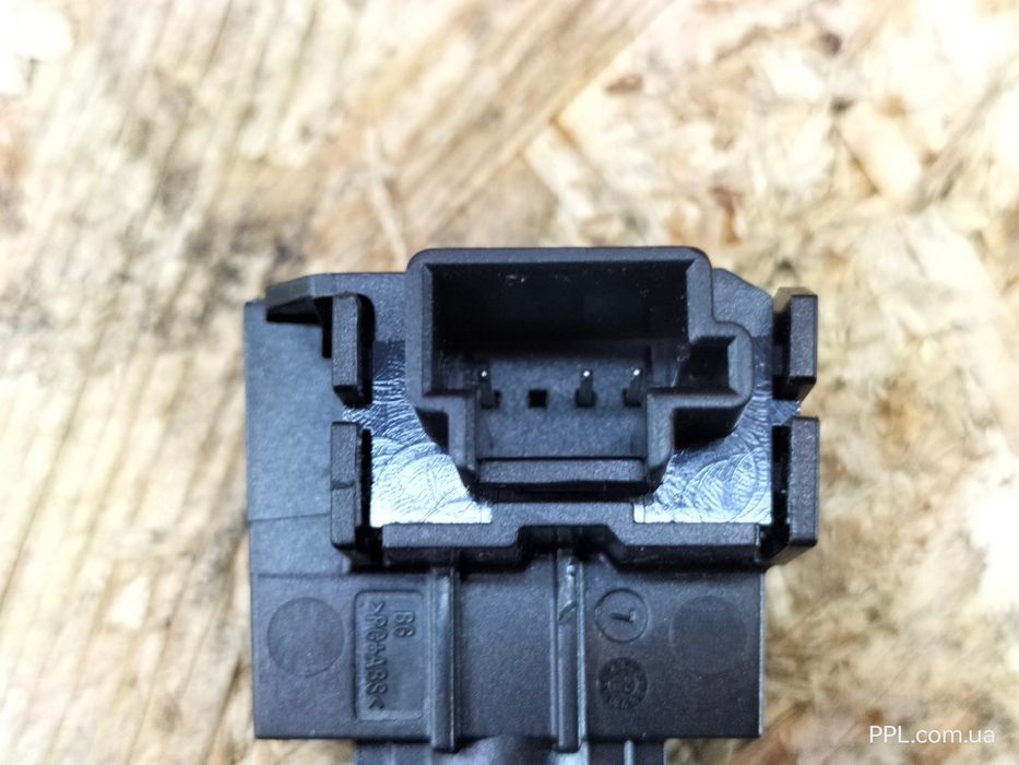 VW ID.4 2020- Golf VIII датчик температуры воздуха в салоне 5WA907527A