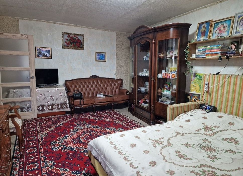 Продам 1к  квартиру Слобожанский ул. Будивельникив Юбилейный