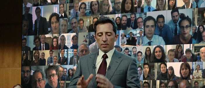 O CAPITAL (Costa-Gavras) Gad Elmaleh/Gabriel Byrne/Céline Sallette)
