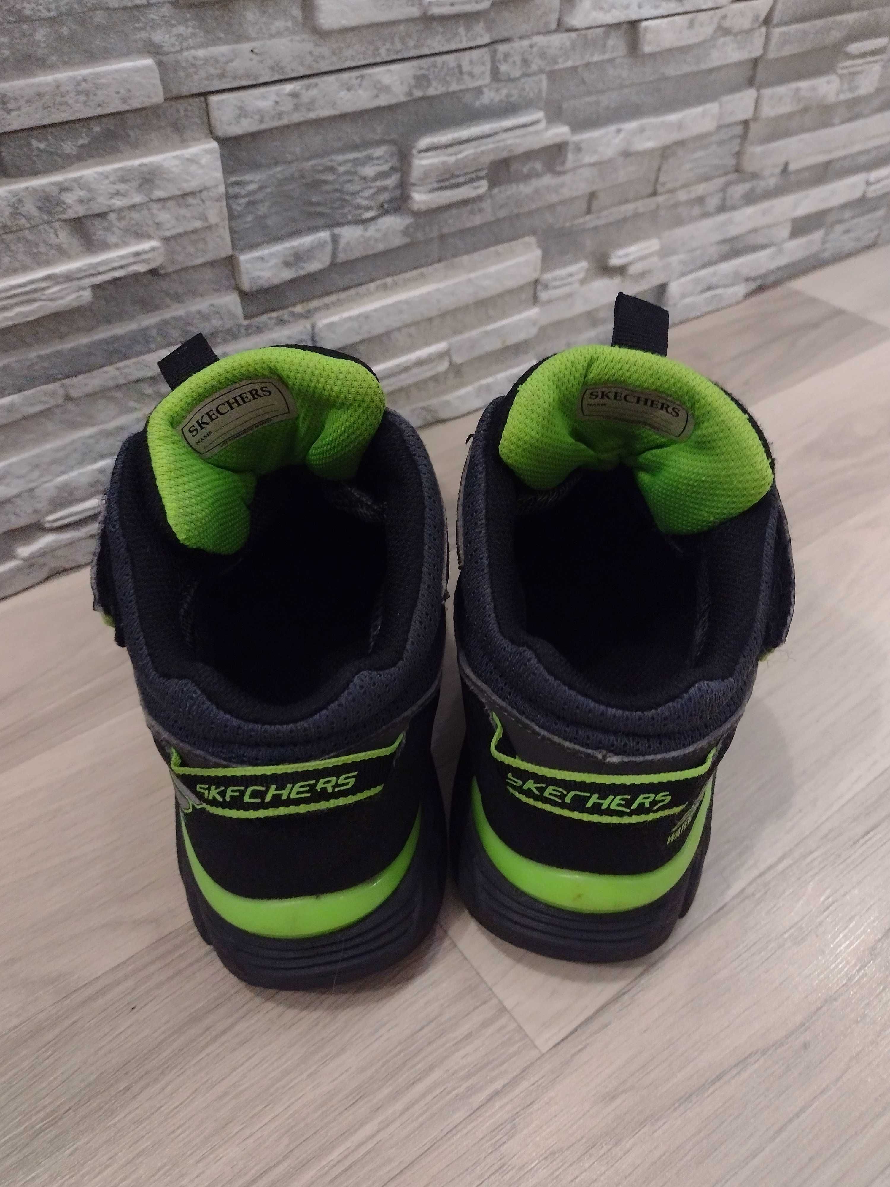 Кросівки черевики Skechers 36р. водонепроникні