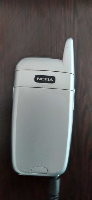 Telemóvel Nokia preto e cinza