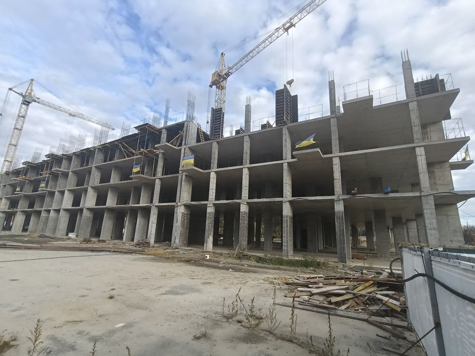 Продам трикімнатну квартиру!