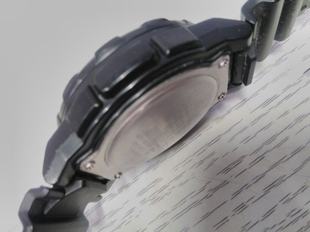 Oryginalny zegarek Casio.