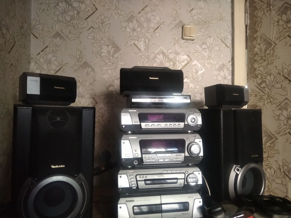 Продам музыкальный центрTechnics SA-EN 750