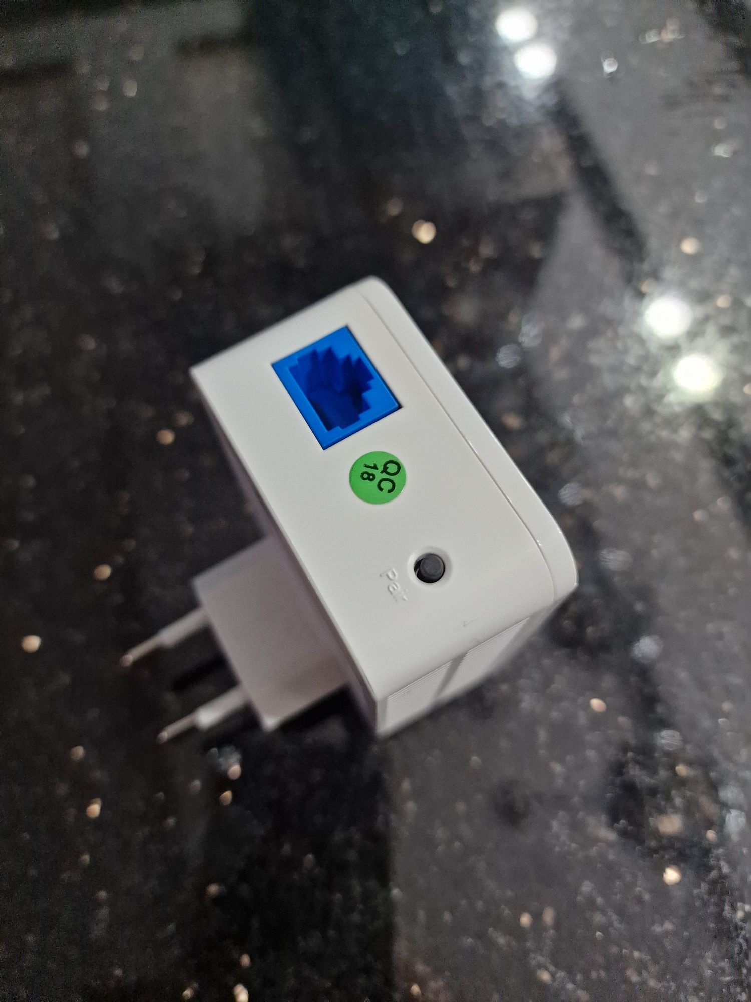 Transmiter sieciowy TENDA AV1000 P3 powerline adapter