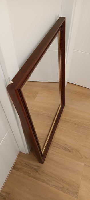 Espelho de Parede - Sofisticação e Beleza para sua casa!