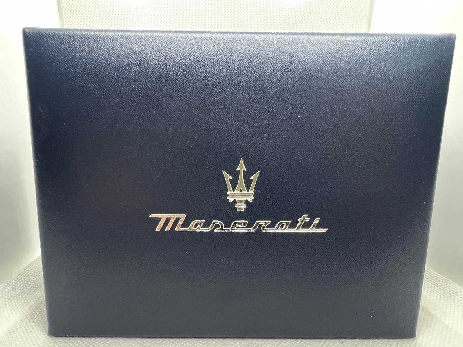 Часы Maserati R8853118518 Epoca Solar 34mm НОВЫЕ! Женские