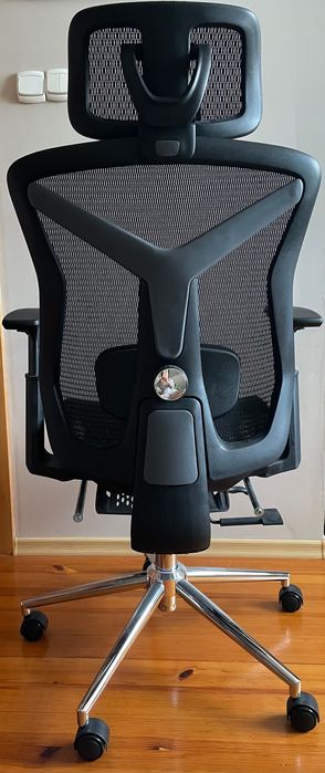 Fotel obrotowy Mark Adler Expert 5.7 Black