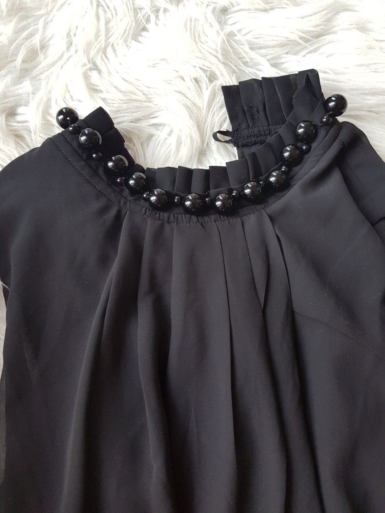 Elegancka bluzka czarna z zrobieniem bez ramiączka S 36
