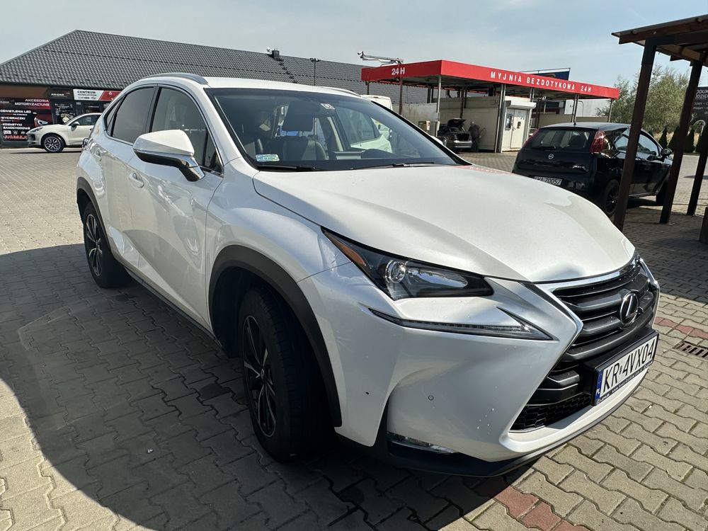 Lexus NX 200t 238KM 2016