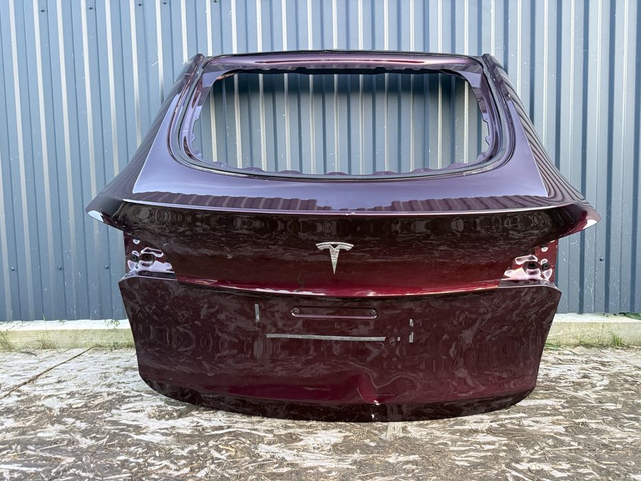 Ляда Tesla Y MY кришка багажника тесла у