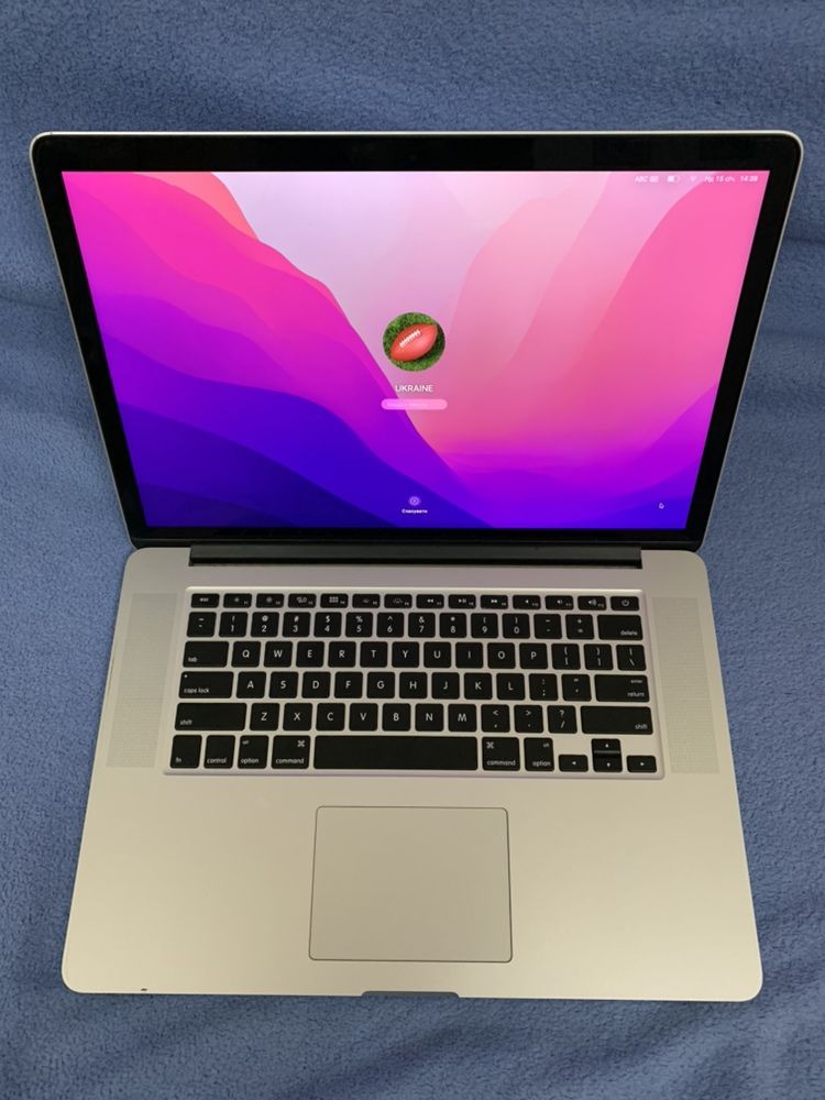 Ноутбук MacBook Pro 15-inch в отличном состоянии!!!