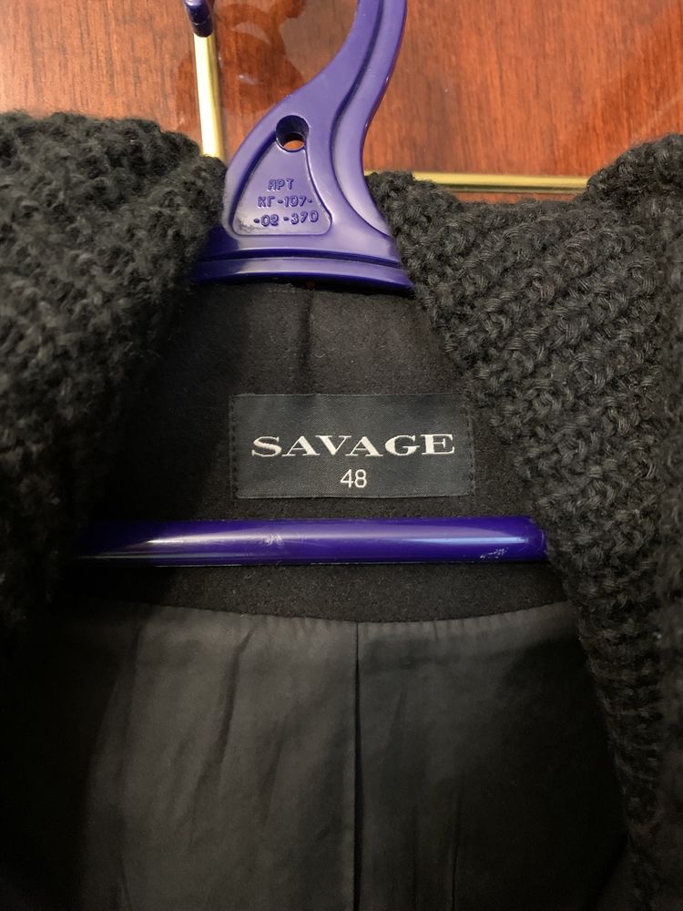 Демисезонное пальто Savage с вязаным воротником-капюшоном