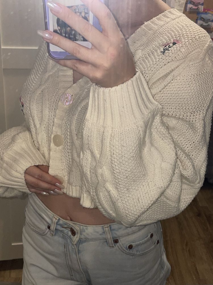 Sweter, kardigan z guzikami
