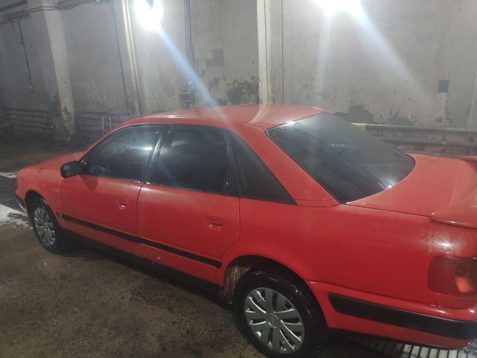 Продам автомобіль Ауди 100 с4