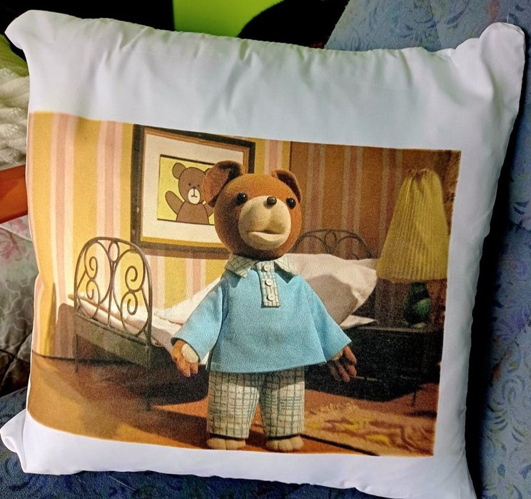 Nowa Poduszka 40x40 Mis Uszatek