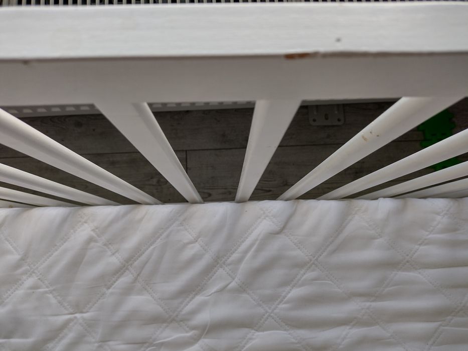 Łóżeczko niemowlęce