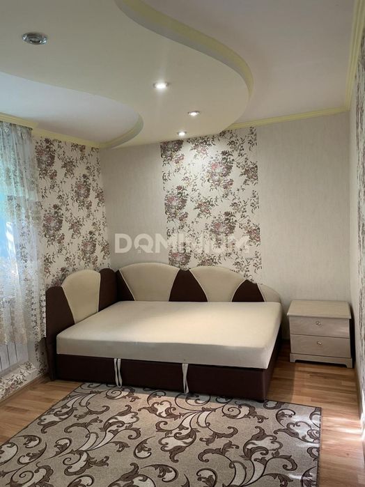 Продаж Будинок м,Виноградів