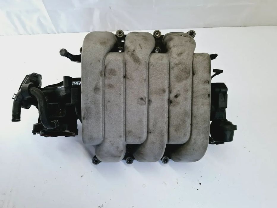 Kolektor Ssący Gruszka Komplet 2.8 3.2 FSI Audi 06E133210