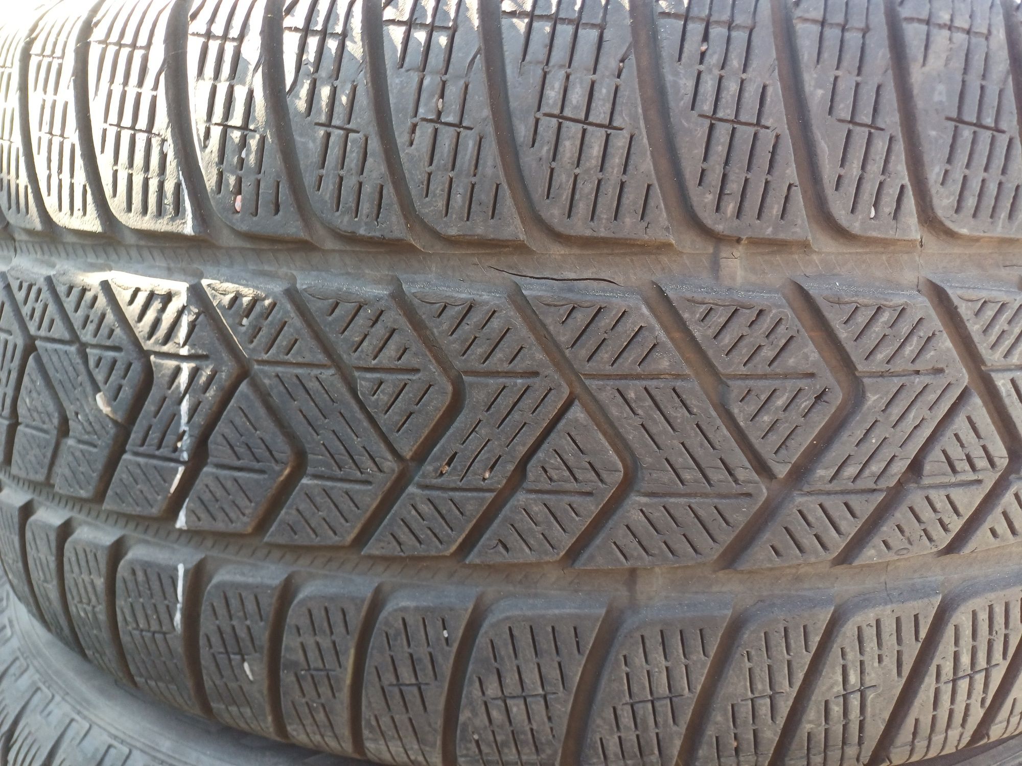 2 Opony zimowe 255/45r20 PIRELLI 2021r