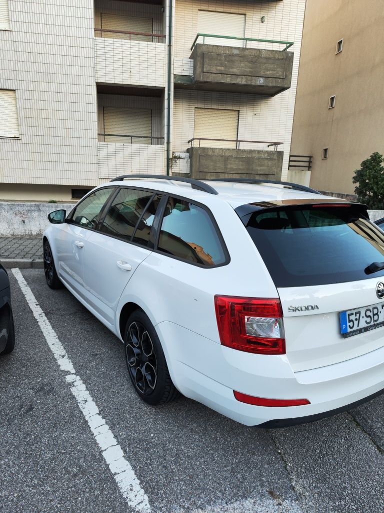 Skoda Octavia 1.6 Tdi 9000€