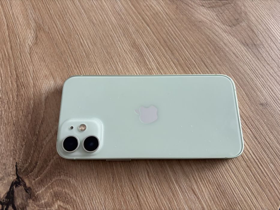 Telefon iPhone 12 mini