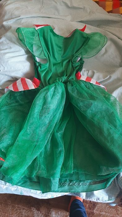Прокат плаття ялинка ельф клубні,квітка ,цукерочка в кого яка фантазія
