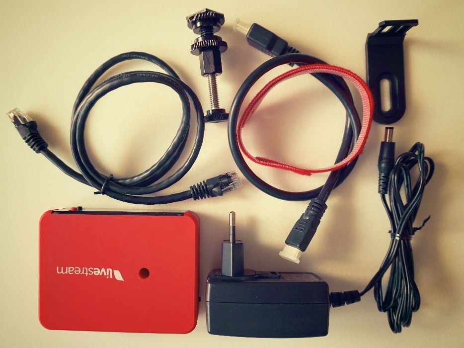 Livestream Broadcaster PRO (Стриминг на популярные площадки в HD)