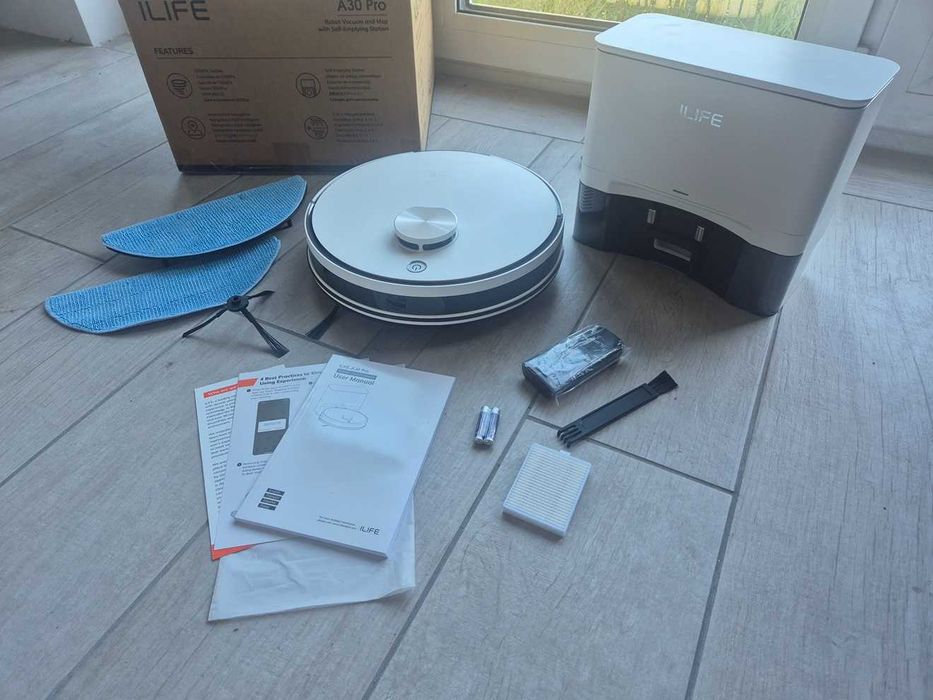 Odkurzacz robot automatyczny iLife A30 Pro ze stacją czyszczącą mopem