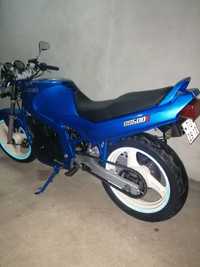 Vendo moto zusuki GS500E ou troca