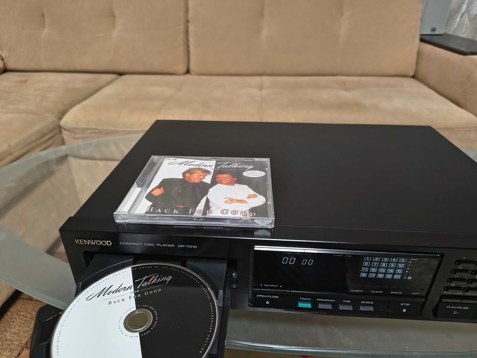 CD плеер Kenwood DP-7010 /KSS-150A/ made in Japan