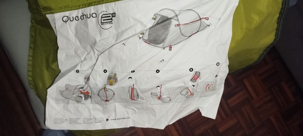 Tenda de campismo igual a nova