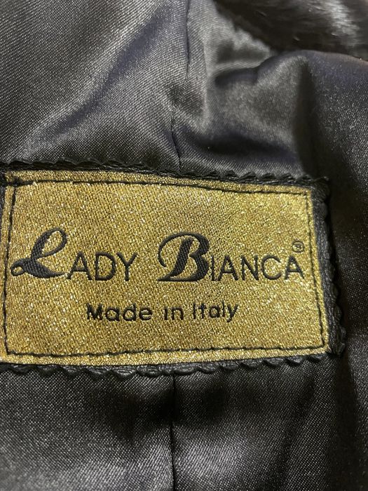 Продам кожаный пиджак б/у.