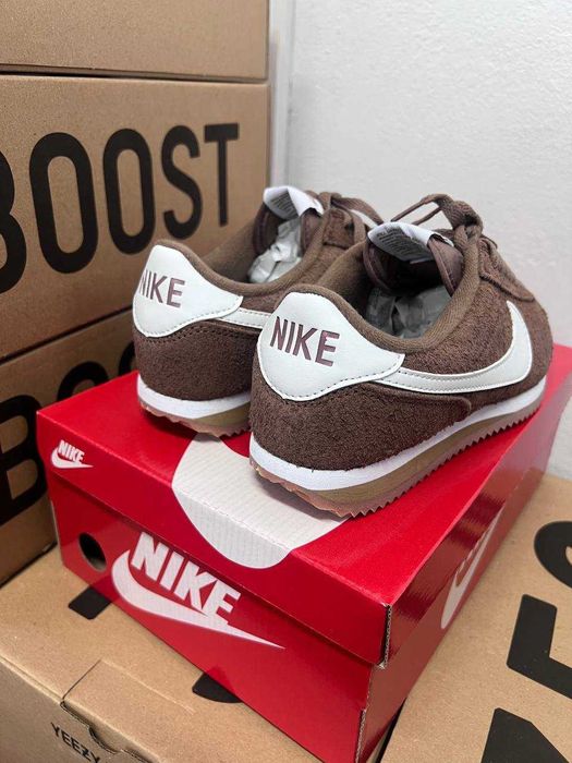 Женские кроссовки Nike cortez suede / Найк кортез коричневые 37 38 39