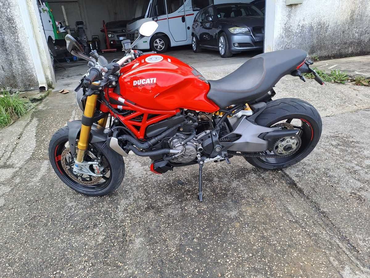 Ducati Monster  1200S  2019  ACIDENTADA