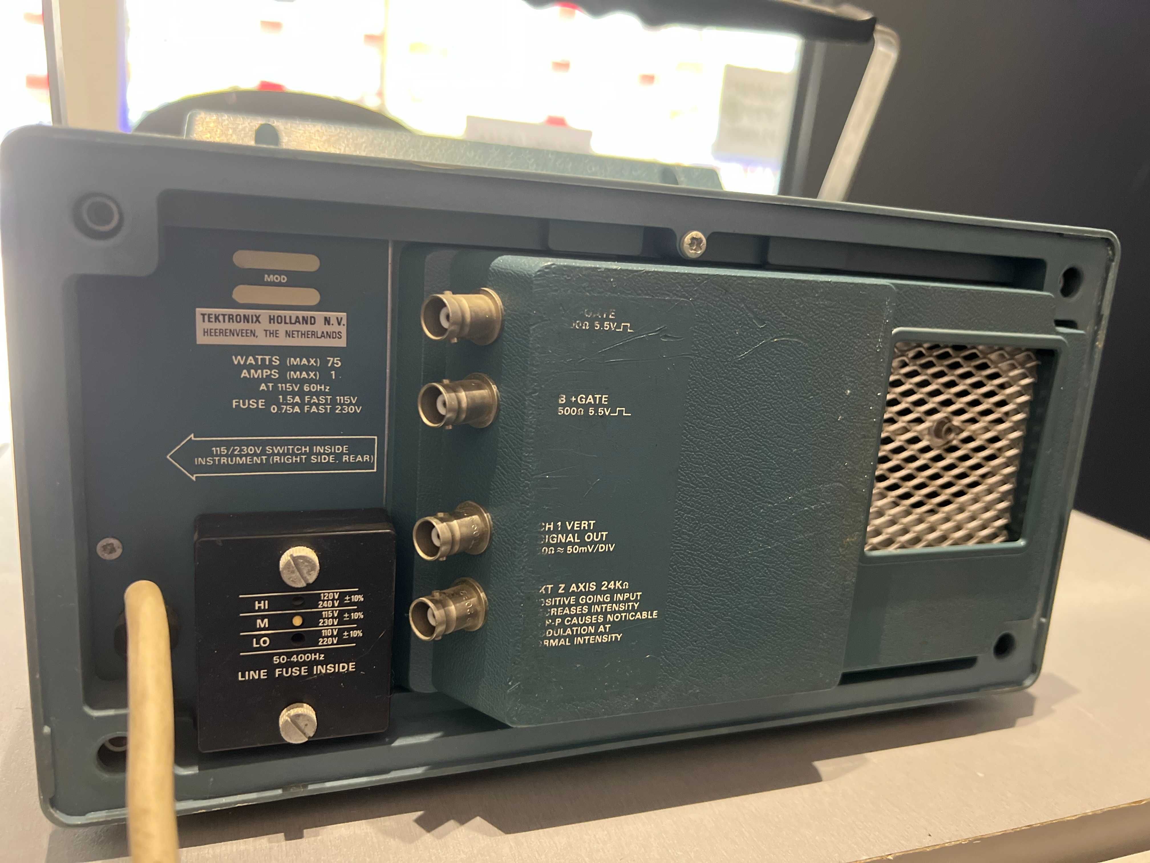 TEKTRONIX 465 Oscyloskop 2-kanałowy+ moduł multimetra + 1szt na części